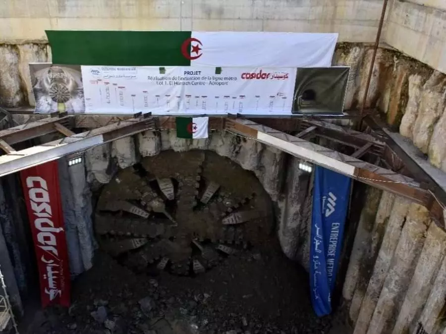 توسعة مترو الجزائر: الانتهاء من حفر النفق الممتد من الحراش الى المطار الدولي
