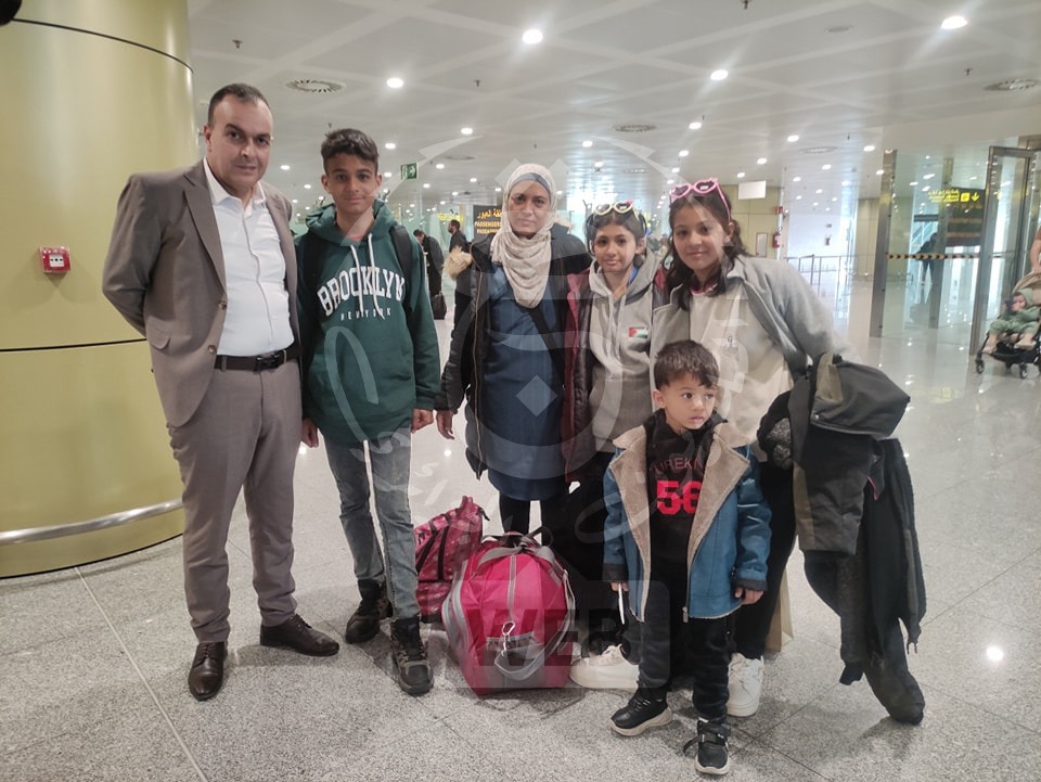 Rapatriement de la famille du journaliste palestinien Wissam Abou Zaid vers l’Algérie