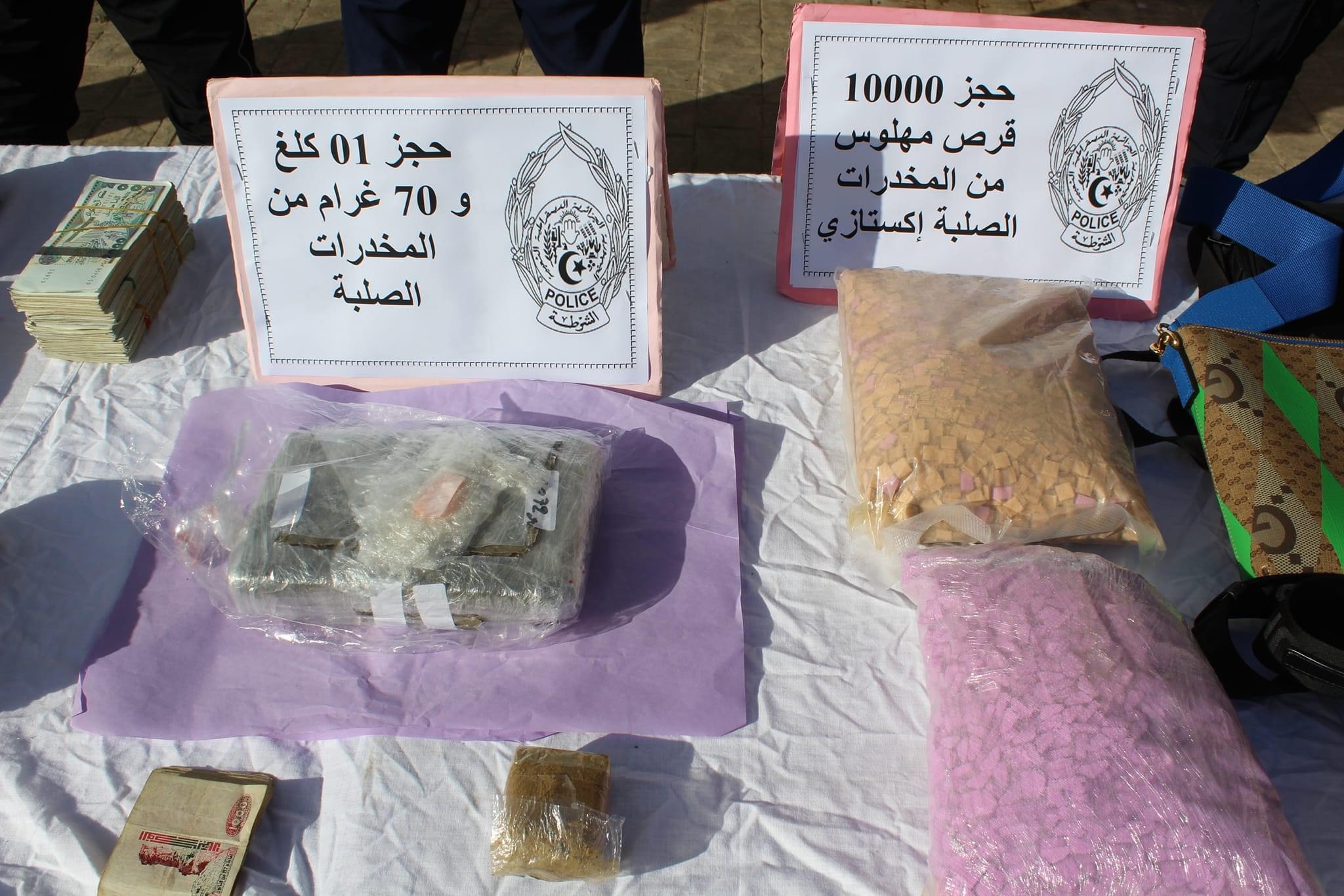 بعد العاصمة تيبازة والبيض: حجز كمية جديدة من الكوكايين في وهران