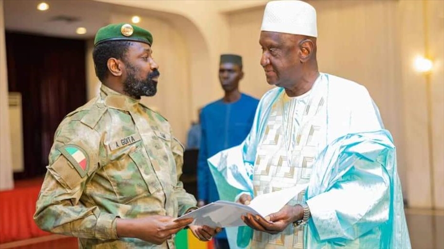 Mali : les termes de référence du dialogue inter-malien remis au chef de la Transition