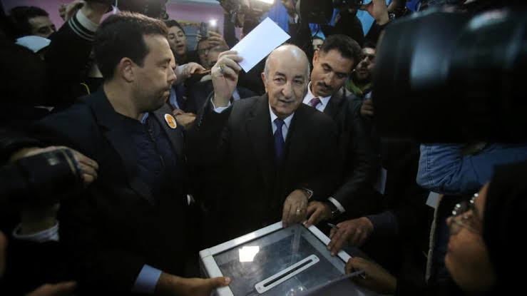 وكالة الأنباء الرسمية: ” تقليص العهدة الأولى لتبون ضرورة تكتيكية”