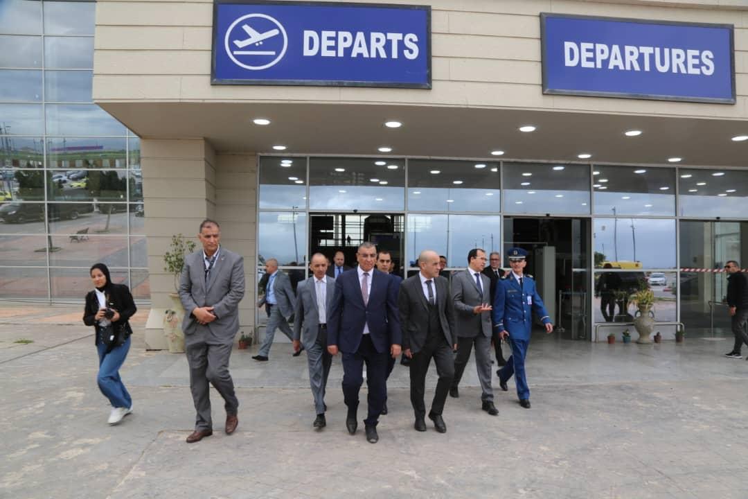 وزير النقل يوقف مدير مطار عنابة خلال زيارة تفقدية