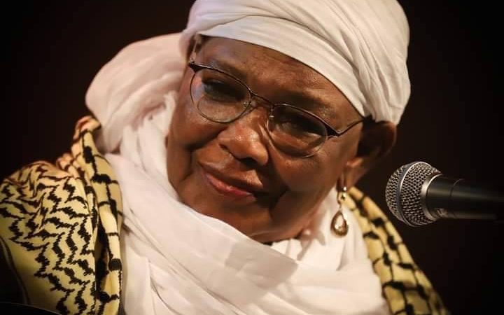 الفنانة حسنة البشارية في ذمة الله