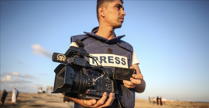 صحفيو غزة يتسلمون جائزة اليونسكو لحرية الصحافة