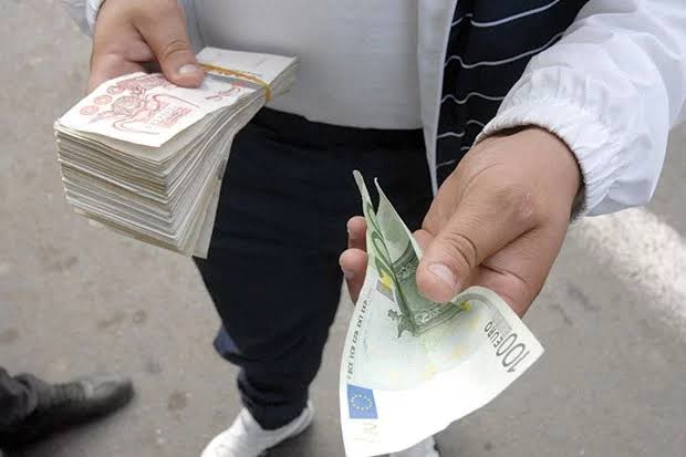 Algérie : l’euro se stabilise sur le marché parallèle