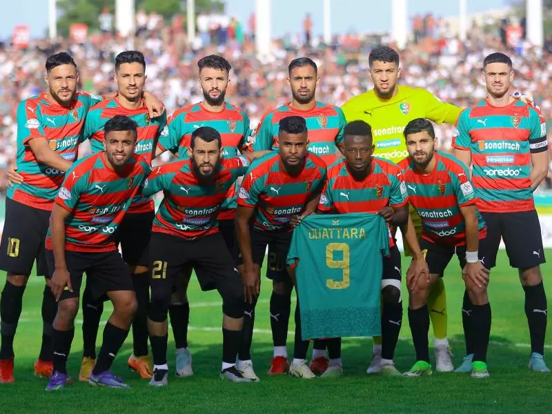 نادي مولودية الجزائر يتوج للمرة الثامنة بلقب البطولة