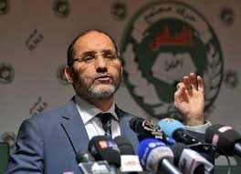 Makri allume la mèche d’un bras de fer au MSP en contestant la légitimité du candidat à la présidentielle