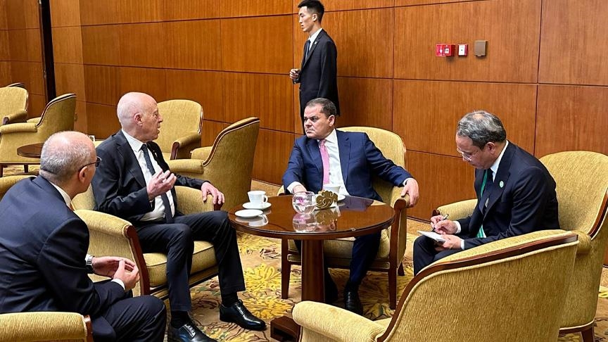 تونس وليبيا تبحثان إعادة فتح الحدود المغلقة بينهما