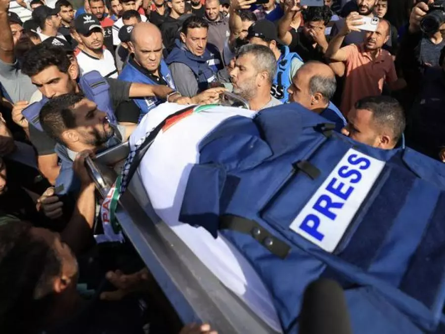 Erin Khan : l’armée sioniste a assassiné 140 journalistes à Ghaza en 200 jours