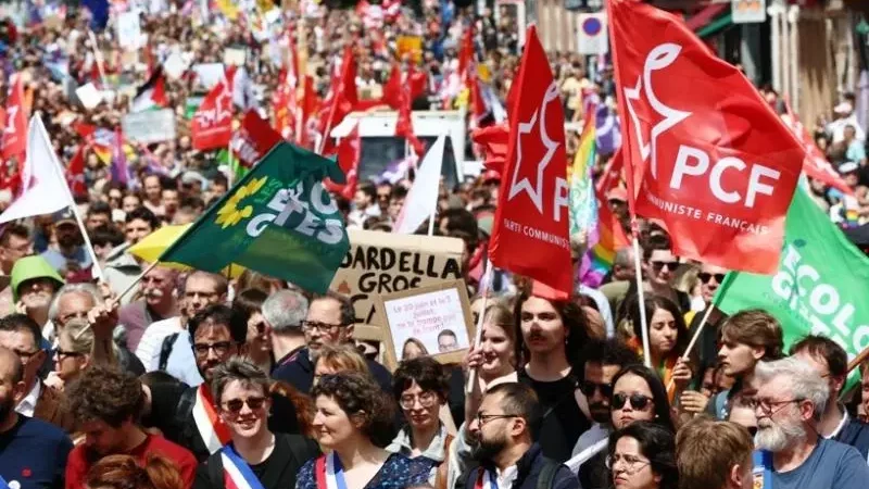 France : entre 250 000 et 640 000 manifestants contre l’extrême droite
